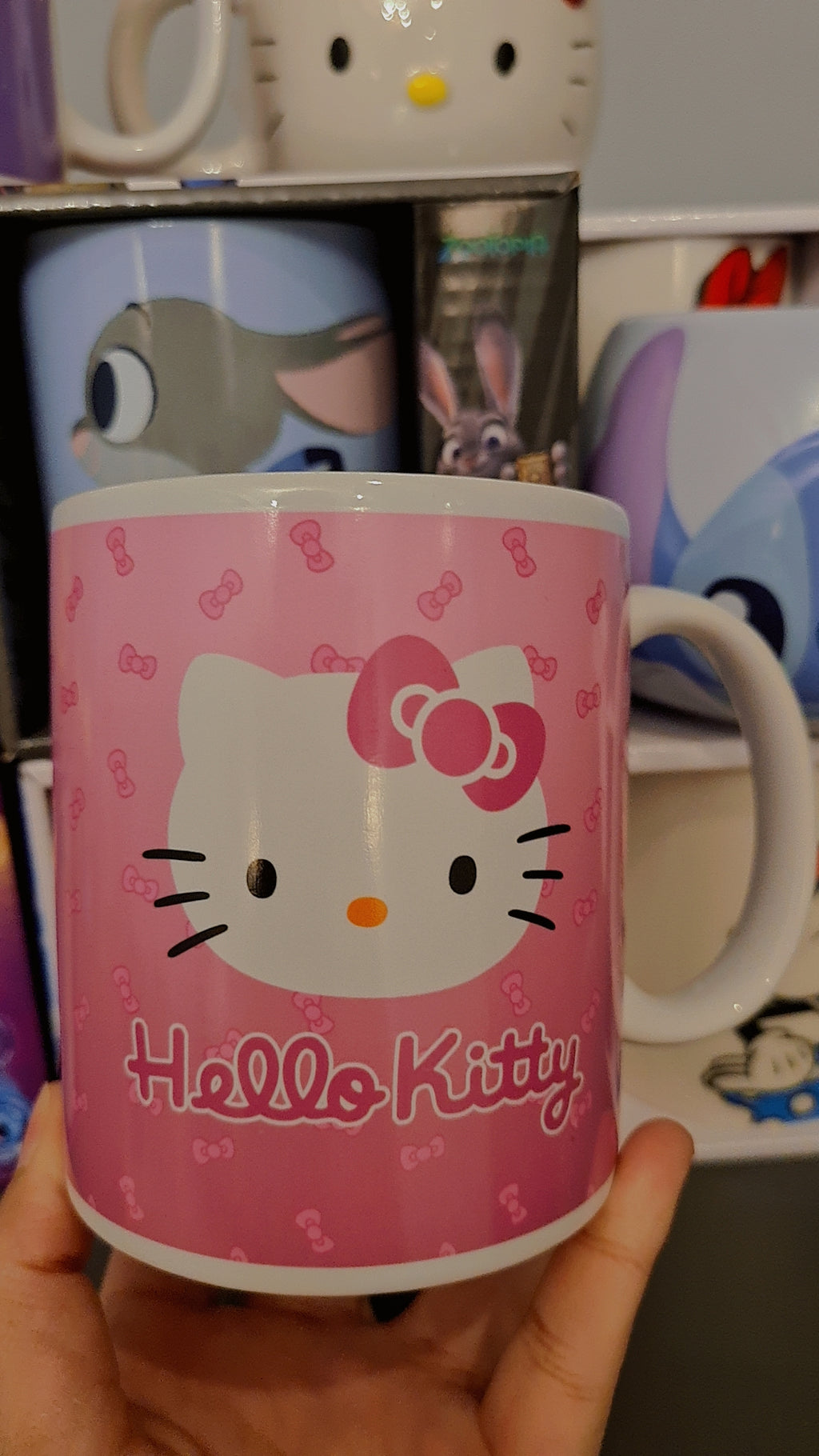 Hello kitty 2😺💗