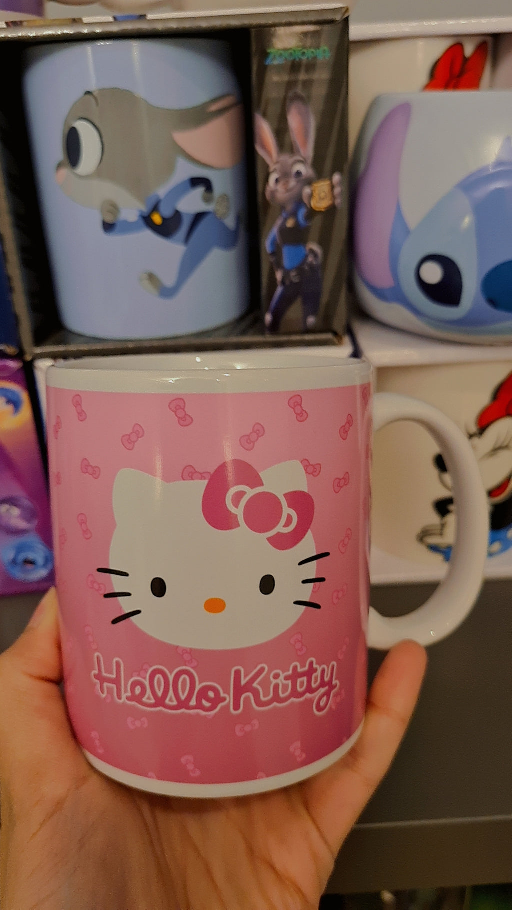 Hello kitty 2😺💗