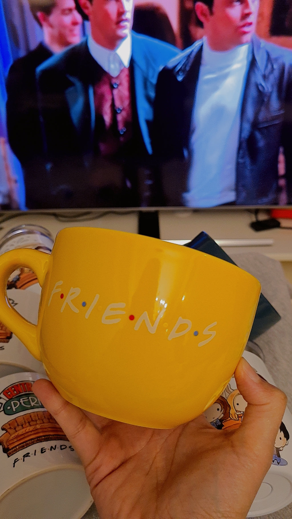 CENTRAL PERK (yellow)💛✨️